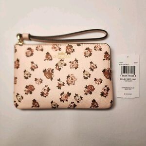 NWT COACH CZ442 Corner Zip Wristlet Clutch Bag Rosette Print Blush Pink Multi